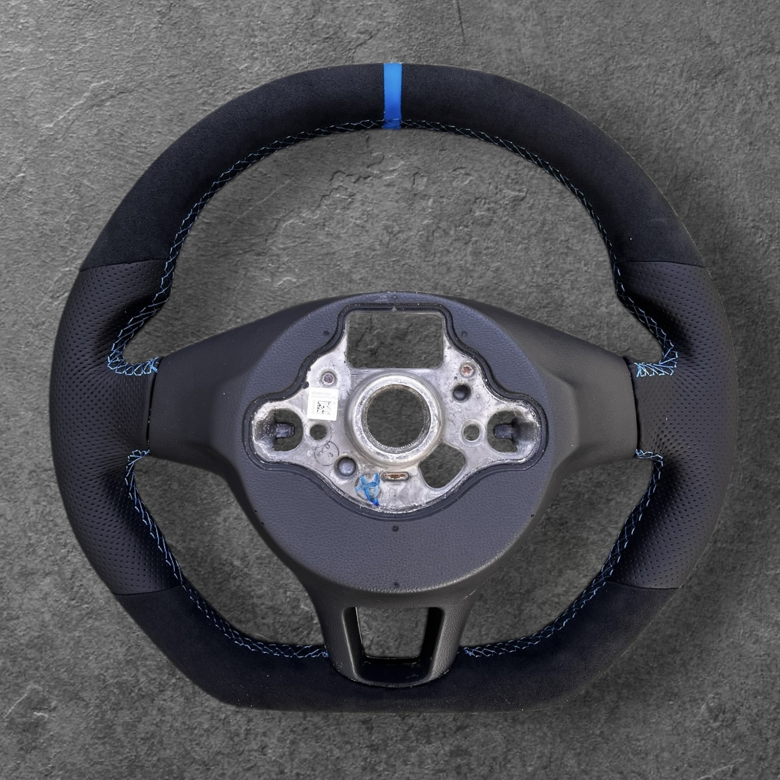 VW T6 TRANSPORTER GOLF MK7 CUSTOM STEERING WHEEL - Image 6
